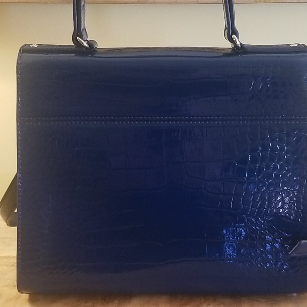 Kate Spade Purse - Picture 2 of 4